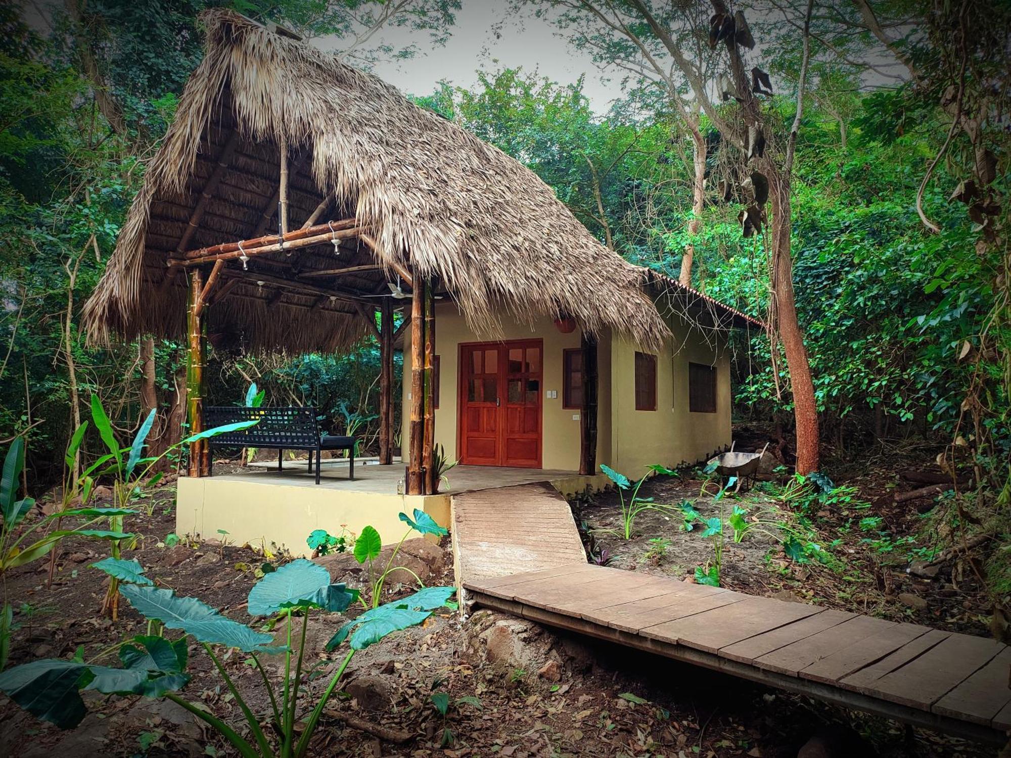 Albergue Raindance Santa Cruz Exterior foto